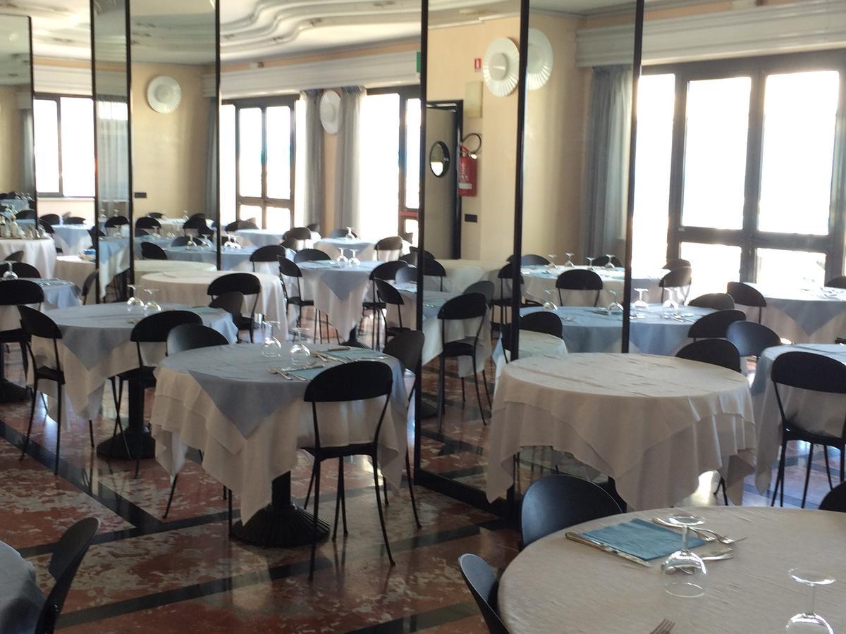 Hotel Marcelli Numana Ngoại thất bức ảnh