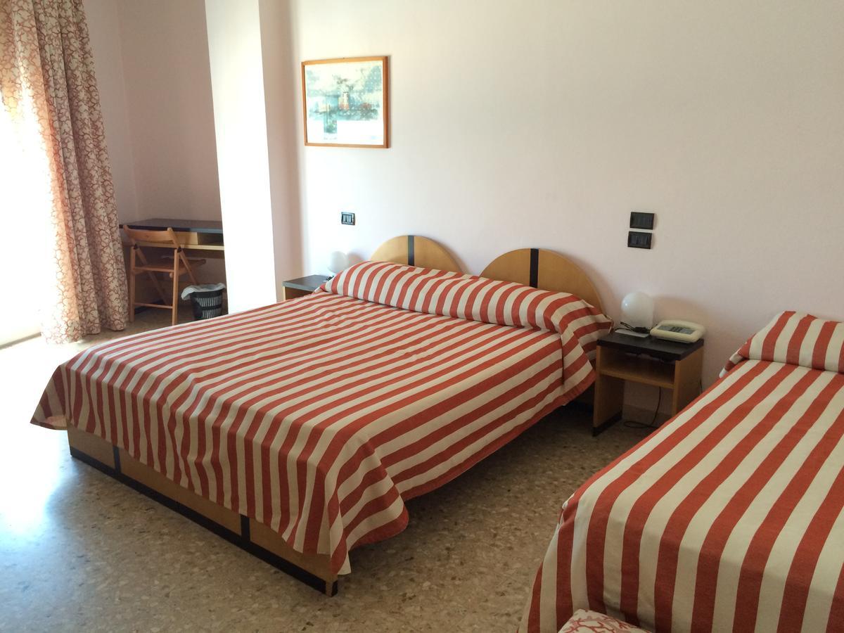 Hotel Marcelli Numana Ngoại thất bức ảnh